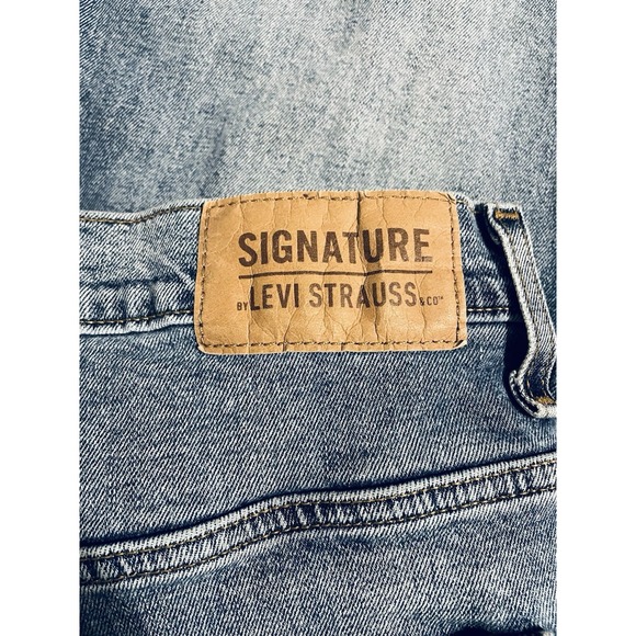 Signature Levi Strauss Men's Jeans 34x32 Loose Style Blue Denim Straight Leg - Picture 7 of 7